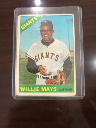 1966 Topps 1 Willie Mays San Francisco Giants.  Great Vintage Card.