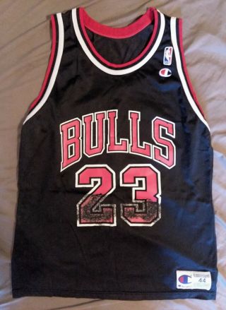 Vintage Champion 23 Michael Jordan Chicago Bulls Jersey Size 44