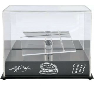 Kyle Busch Sprint Cup Champion 1/24 Scale Die Cast Display Case - 18