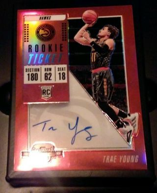 2018 - 19 Panini Optic Contenders Rookie Ticket Trae Young Red Prizm Auto 28 / 149