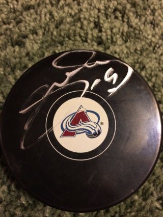 Joe Sakic Signed Autographed Colorado Avalanche Logo Puck Proof Hof