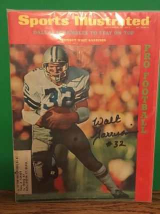 Walt Garrison Signed 1972 Sports Illustrated/ Dallas Cowboys/ " Ice Bowl " Player