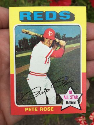 1975 Topps Pete Rose Cincinnati Reds 320 Pristine
