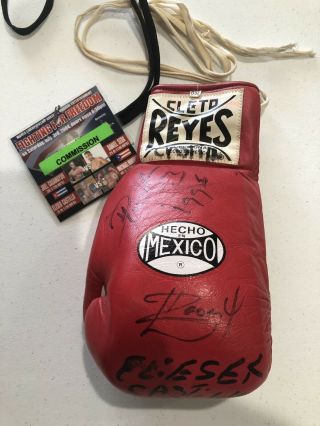 Cuban National Boxing Team Signed Cleto Reyes Fight Glove