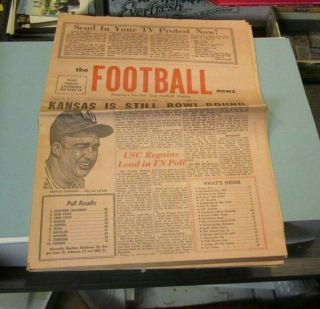 November 16 1968 The Football News Weekly Joe Namath Leads Jets Usc Trojans 1