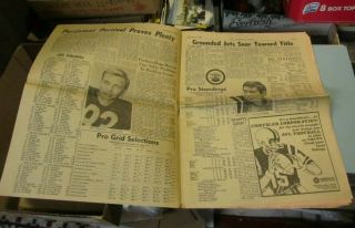 November 16 1968 The Football News Weekly Joe Namath Leads Jets USC Trojans 1 3