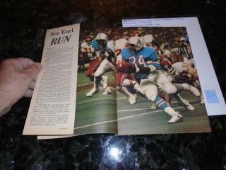 1981 The Sporting News Pro Football Yearbook - Cleveland ' s Brian Sipe - 1st Issue 5