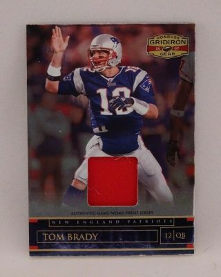 2007 Donuss Gridiron Gear Tom Brady Game Worn Jersey Card 57 D /50