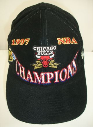 Vintage Chicago Bulls Nba1997 Champions Black Snapback Baseball Hat Cap