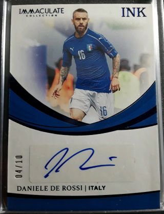 2018 - 19 Immaculate Soccer Sapphire Ink Daniele De Rossi Auto 4/10 Italy