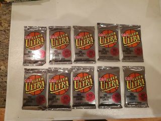 10 Packs 92/93 Fleer Ultra Basketball Series 1 - 14 Cards Per Pack