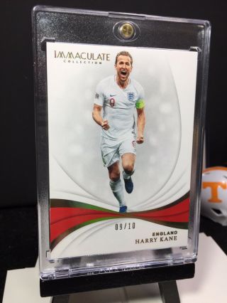 2018 - 19 Panini Immaculate Soccer HARRY KANE Base Card GOLD 9/10 JERSEY England 2