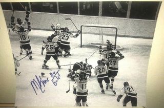 Mike Eruzione Team Usa 1980 Olympics Signed Autographed 11x14 Celebration Photo