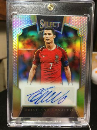 2016 - 17 Select Soccer Cristiano Ronaldo Select Signatures Autograph 2/35 Auto