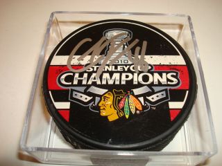 Colin Fraser Signed 2010 Stanley Cup Champions Hockey Puck Go Blackhawks 3