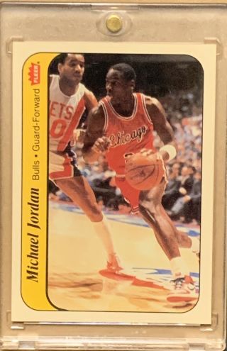 Michael Jordan 1986 - 1987 Fleer Rookie Sticker Chicago Bulls Shape