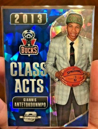 Giannis Antetokounmpo 2018 - 19 Contenders Optic Class Acts Blue Cracked Ice Prizm