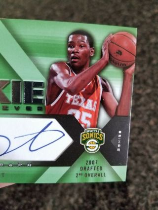 2007 SP GAME KEVIN DURANT RC AUTO /100. 9