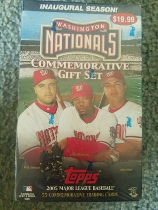 2005 Topps Washington Nationals Inaugural Season Commemorative Gift Set