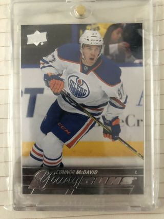 2015 16 Upper Deck Young Guns Connor Mcdavid Rc Rookie 201