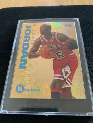 Michael Jordan 1994 - 95 Skybox Emotion Ntense Gold Foil Insert,  Sp,  Sharp