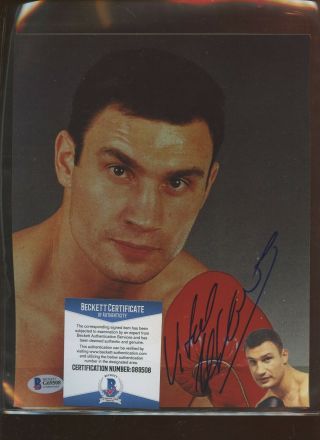 Vitali Klitschko Boxer Autographed 8 X 10 Photo Beckett Cert