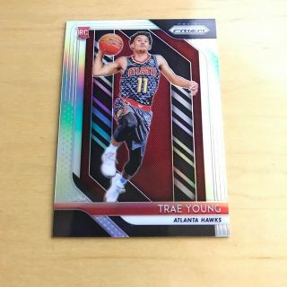 Trae Young 18 - 19 Panini Prizm Silver Rc Rookie Gem Hawks