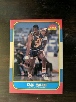 1986 - 87 Fleer 68 Karl Malone Rookie - Good Centering Card