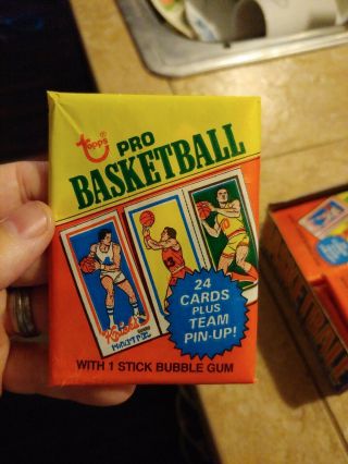 1980 - 81 Topps Pack.  Possible Bird /Magic Rc? 1 pack from Box.  Pack is Nrmt - mt 2