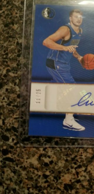 2018 - 19 Panini Contenders Basketball Luka Doncic Up & Coming /25 Auto 2