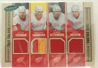 2005 - 06 Parkhurst True Colors Detroit Red Wings/colorado Avalanche Jersey Swatch