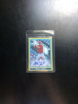 Mike Trout - 2009 Bowman Chrome Auto Gold Rookie Refractor /50