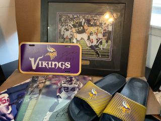 Minnesota Vikings Memorabilia Chad Greenway W/coa Plus More