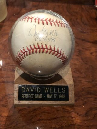 David Wells Signed Autographed 5/17/98 Baseball Yankees Perfect Game Inscription