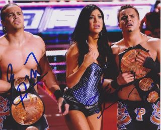 Primo Epico & Rosa Mendes Signed Wwe Tag Team Champions 8x10 Photo