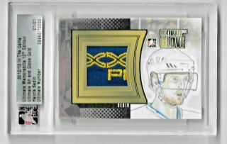 2012 - 13 In The Game Ultimate Art And Glove Gold Henrik Sedin 1/1
