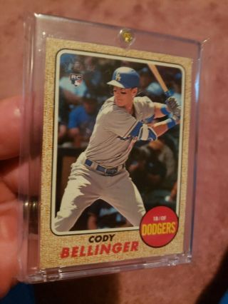 2017 Topps Heritage High Number Baseball Cody Bellinger Action Rc Rookie Sp Hot