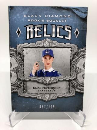 18 - 19 Black Diamond Elias Pettersson /199 Rookie Booklet Relics Canucks 2018