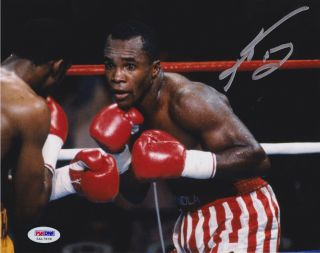 Sugar Ray Leonard Signed 8x10 Boxing Photo - Hearns Eyes Wide Psa/dna