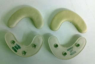 Riddell Vintage Leather Jaw Pads Size Medium (2 - Pair)