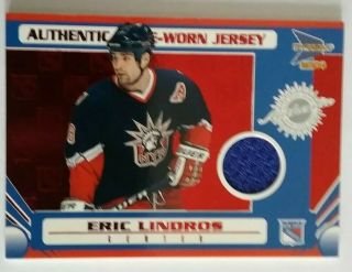 2003 - 04 Pacific Prism Red Jersey Card 135 Eric Lindros York Rangers Sn/75