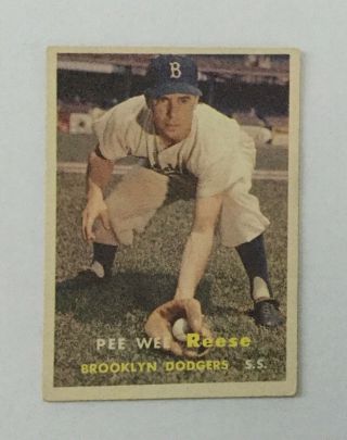 1957 Topps Pee Reese Brooklyn Dodgers 30