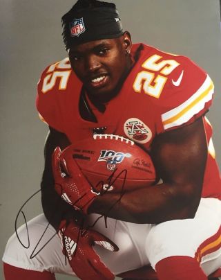 Kansas City Chiefs Darwin Thompson Signed 8x10 Photo