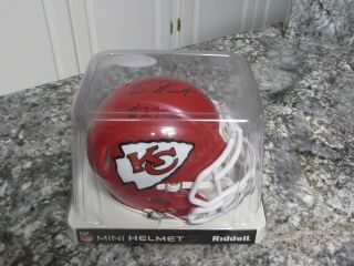 Kareem Hunt Autographed/signed Kansas City Chiefs Riddell Speed Mini Helmet