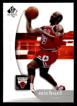 2005 - 06 Sp Authentic 12 Michael Jordan Bulls (ref 36485)