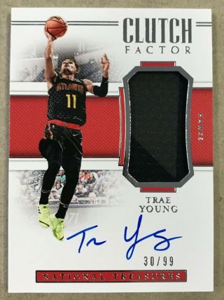 Trae Young Rc 2018/19 National Treasures Autograph Clutch Factor Auto /99 Hawks