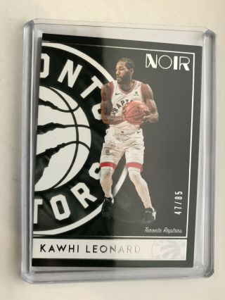 2018 - 19 Panini Noir Kawhi Leonard Icon Edition Base /85