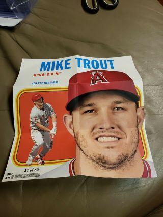 2019 Topps Heritage High Number Mike Trout Poster Box Topper /70.