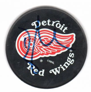 Brendan Shanahan Signed Detroit Red Wings Hockey Puck