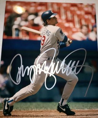 Ryne Sandberg Signed Autographed 8x10 Photo Chicago Cubs.  Signed In Person